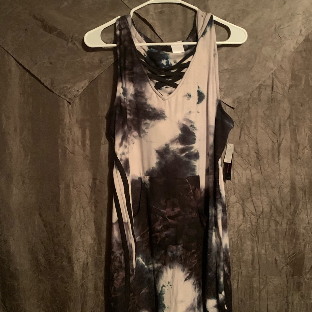 XXL SUPER CUTE BATHING SUIT COVER , tie dye black & white